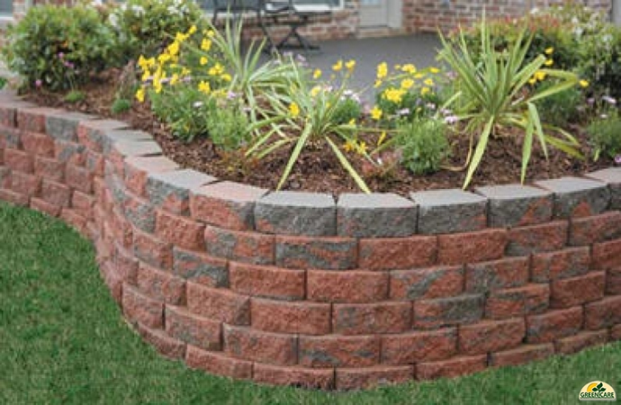 custom pools and spas by greencare.net